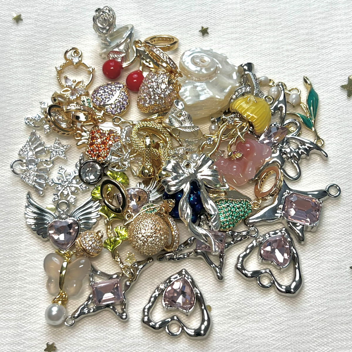 Accessories | Lucky Grab