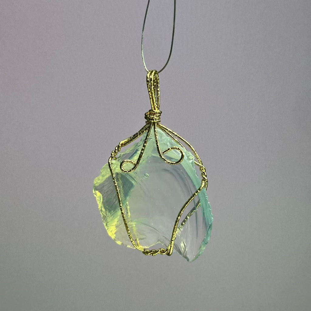 Crystal Beads | Lucky Scoop